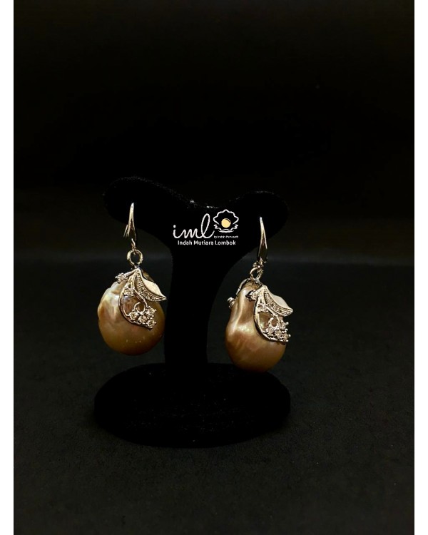 BAROQUE EARRINGS